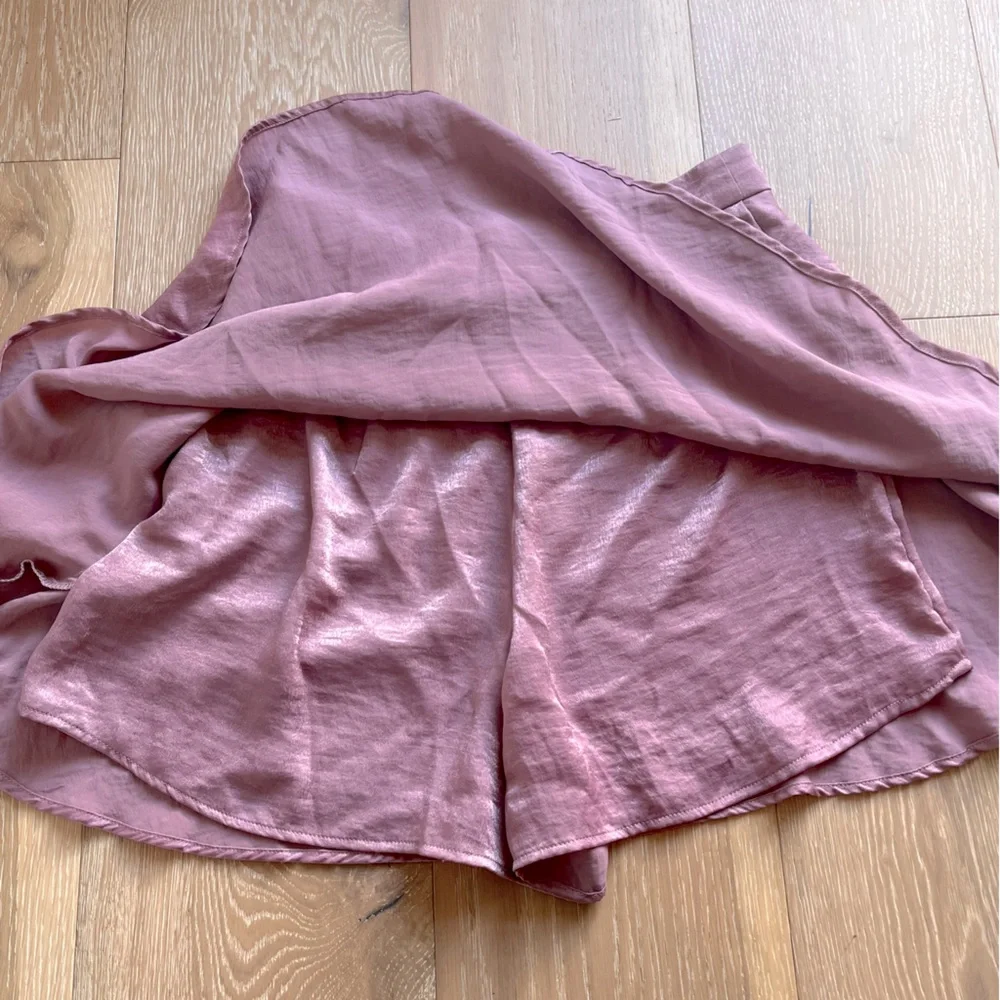 Show Me Your Mumu Davy Skort in dusty rose pink - Picture 10 of 14